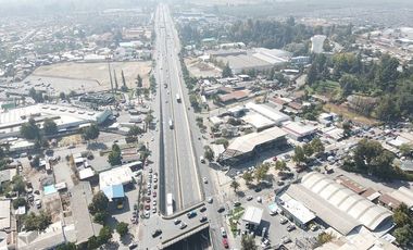 OPORTUNIDAD TERRENO CON PROPIEDADES COMERCIALES