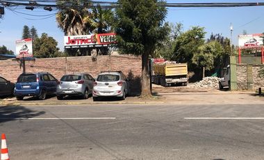 OPORTUNIDAD TERRENO CON PROPIEDADES COMERCIALES