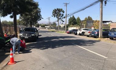 OPORTUNIDAD TERRENO CON PROPIEDADES COMERCIALES