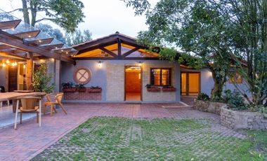 Casa Cabaña Campestre de Lujo – Chía, Cundinamarca