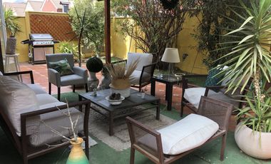 VENDE CASA 3 PISOS, 4 DORM, 3 BAÑOS, 2 SALAS, VALLE LO CAMPINO, QUILICURA