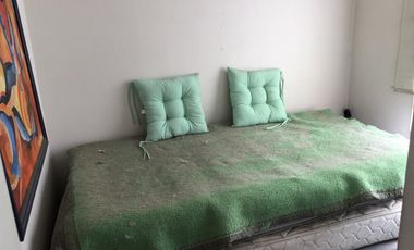 VENDE CASA 3 PISOS, 4 DORM, 3 BAÑOS, 2 SALAS, VALLE LO CAMPINO, QUILICURA
