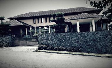 DIJUAL RUMAH di rumah tapak mewah Setiabudi Regency BANDUNG