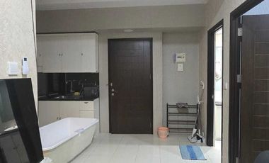 Apartemen Solo Paragon View Swimming Pool