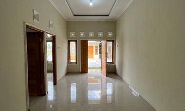 dijual rumah di sleman dekat pemancingan di kadisoka purwomartani