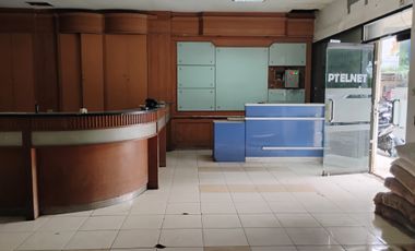 Ruko Gandeng jalan Perjuangan pinggir tol kebon jeruk