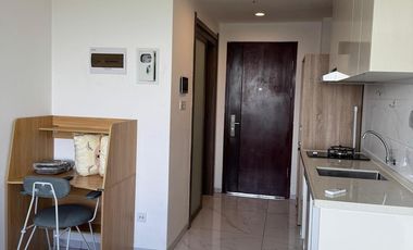 Sewa Apartemen Murah Sky house Alam Sutera Studio