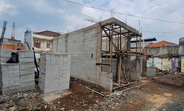 DE GROVE UTAN KAYU RUMAH DI TENGAH JAKARTA