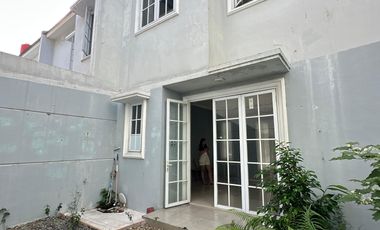 DISEWA VILLA  KOMPLEK CITRALAND GAMA CITY