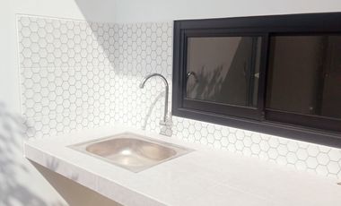 Rumah siap huni, 2 lantai lokasi depok, sudah shm