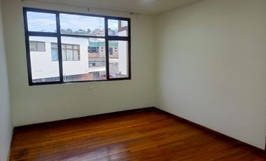 OFICINAS EN RENTA EN EL CENTRO DE AMBATO