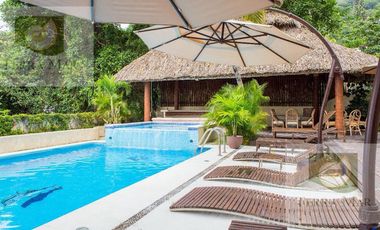 Casa - Fraccionamiento Joyas de Brisamar