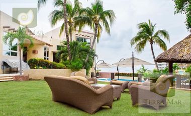 Casa - Fraccionamiento Joyas de Brisamar