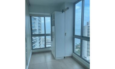 Alquilo hermoso apartamento amoblado en el PH Vista Balboa