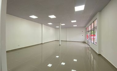 ALBROOK / LOCAL / 108M / DIVISIONES / CON ACABADOS / SOBRE VIA  YH