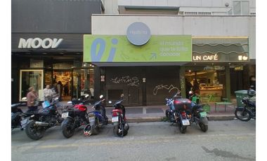 LOCAL COMERCIAL + SUBSUELO  - FRENTE A PATIO OLMOS -  OB. TREJO Nº 345