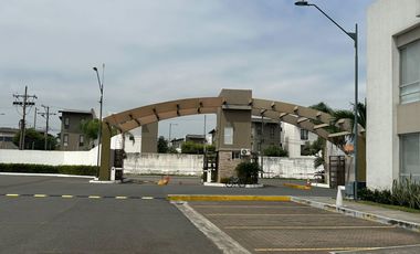 VENTA DEPARTAMENTO PB EN URB SAN BERNARDO SAMBORONDON (OF)