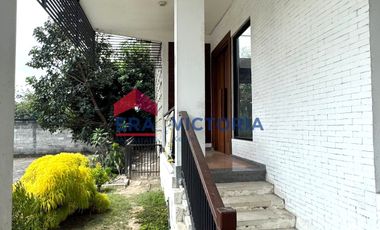 Hunian Dalam Perumahan Dekat Polsek Pare Supermaket TOP & RS HVA