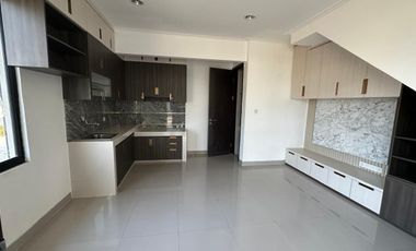 Disewa Murah Rumah Pik 2 Extension Uk 4,5x10 Hoek Furnish Siap Huni