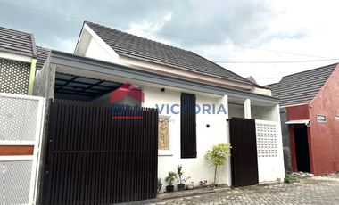 DIJUAL Rumah Dalam Perumahan di Jabon Kab Kediri Sudah Dapat AC