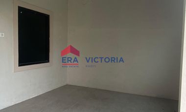 disewakan terdapat 3 bangunan bisa digunakan kantor maupun rumah