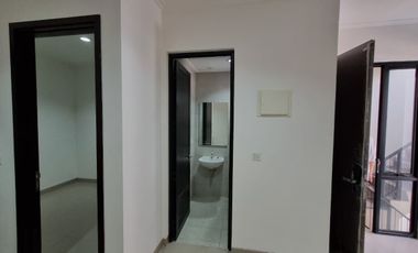 Disewakan Green Royal Residence Uk.50m2 – Rumah Rapi, Lokasi Strategis