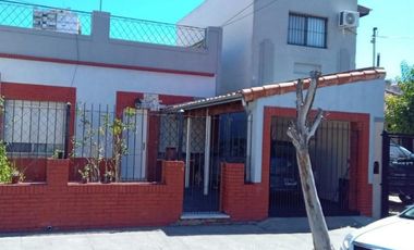 Casa en venta en Avellaneda Este