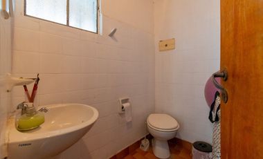 PH en venta 4 amb con patio planta baja Carapachay