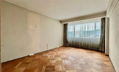 Oficina en Venta en Manuel Montt - Arturo Prat.