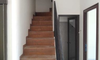 Rumah 2 lantai siap huni akses dekat tol dan LRT