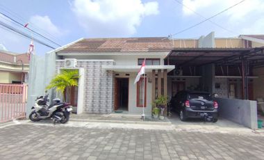 Rumah Cantik Bagus Siap Huni di Perum Cluster dekat Tugu Boto