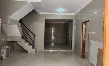 Disewakan Rumah Minimalis Wiyung Graha Sampurna Indah Surabaya Barat