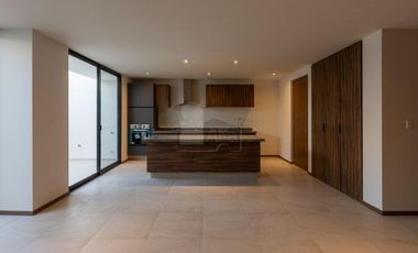 Casa en venta en Privada Forja Real en Fuerte Ventura, San Luis Potosí