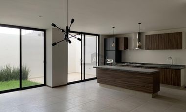 Casa en venta en Privada Forja Real en Fuerte Ventura, San Luis Potosí