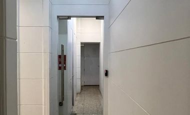 Local Comercial en Arriendo en Morandé 230