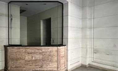 Local Comercial en Arriendo en Morandé 230