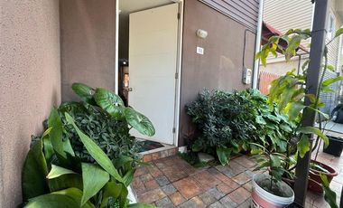 Casa en Venta en parroco damian acuña 1448