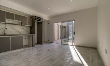 Dúplex venta, City bell. 3 dormitorios. A estrenar