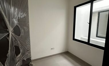 DISEWAKAN CLUSTER CALIFORNIA 2 KAMAR RUMAH MILENIAL PIK 2