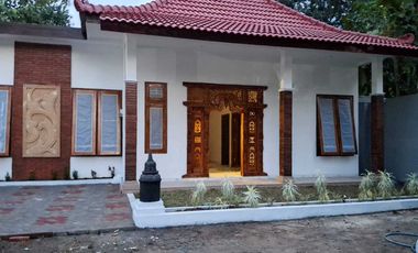 RUMAH ETNIK MODERN LOKASI STRATEGIS DEKAT CANDI BOROBUDUR