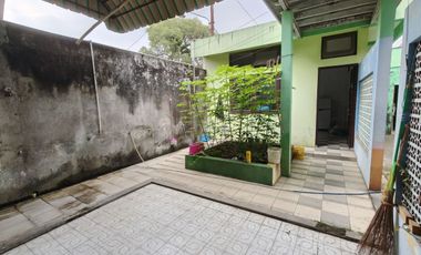 Rumah Dan Ruang Usaha luas tanah 1099m² Tengah Kota Banjarsari Solo