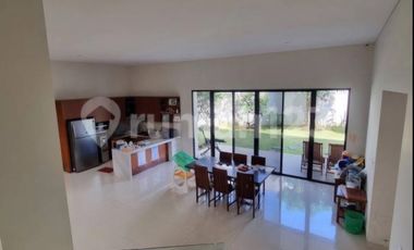 Rumah Mewah Puri Arga Golf BSB City Semarang