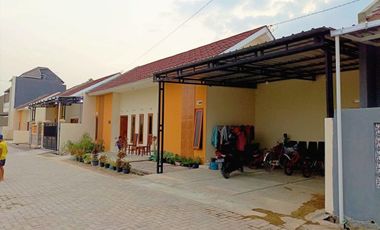 Rumah Cantik SHM Siap Huni di Perumahan Jati Jaten Karanganyar