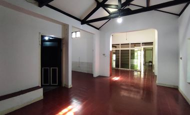 Rumah Asri dan Siap Huni Di Pusat Kota, Cirebon