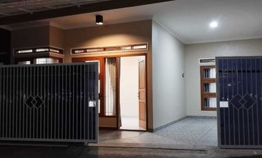 Dijual rumah siap huni 3 kamar di cihanjuang dkt cimahi