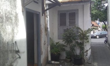 Rumah Lokasi Strategis Area Sultan Agung 066004 dn2508