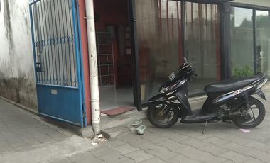 Rumah Lokasi Strategis Area Sultan Agung 066004 dn2508