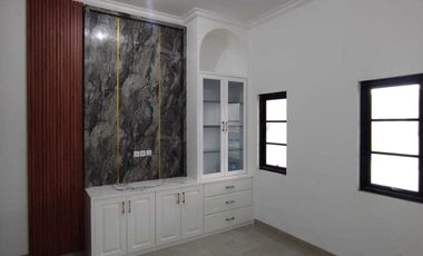 Disewakan Rumah Baru Grand Mediterania Residence Jalan Vikamas Tengah