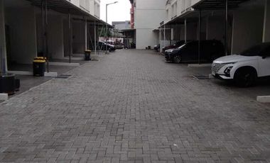 Disewakan Rumah Baru Grand Mediterania Residence Jalan Vikamas Tengah