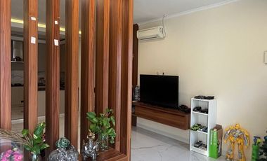 Disewakan rumah pik 1 kayara ada basement siap huni rapi semi furnish